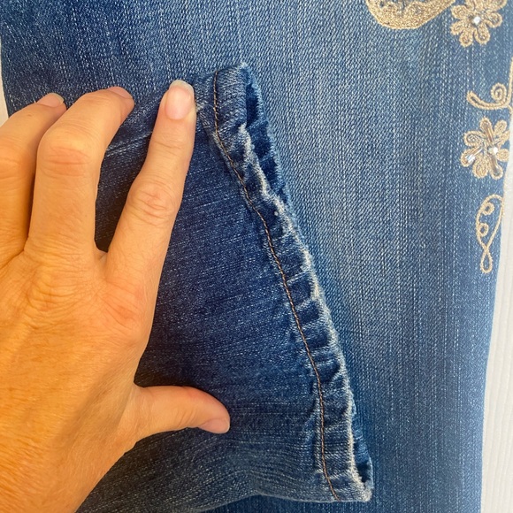 Lauren Jeans Co. Premium Floral Embroidered Jeans SZ 10 - Picture 7 of 8